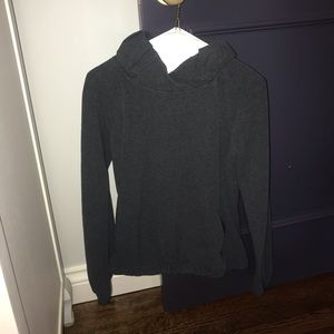 lululemon sweatshirt